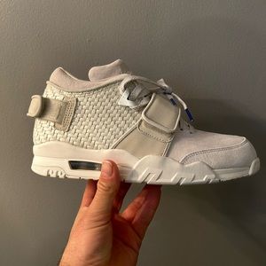 Brand New Air Trainer Victor Cruz - sz 8.5